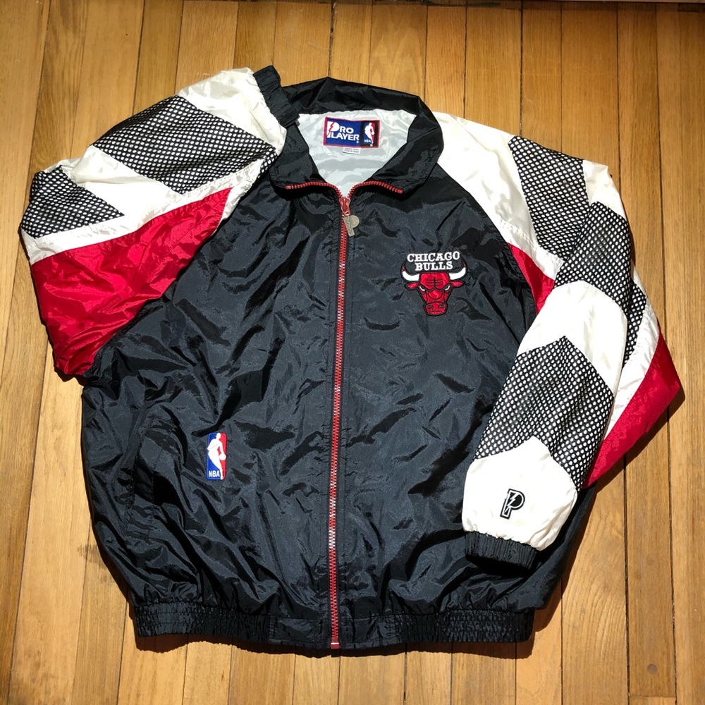 Bulls pro player windbreaker jacket